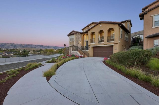 1452 Cottlestone Court, San Jose, CA 95121