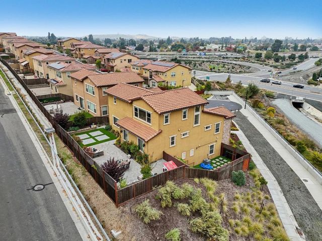 1452 Cottlestone Court, San Jose, CA 95121
