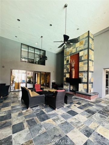 1801 E Katella 1096, Anaheim, CA 92805