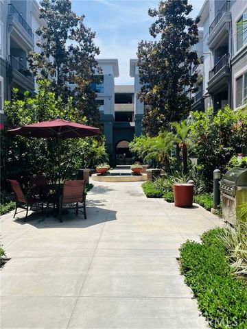 1801 E Katella 1096, Anaheim, CA 92805