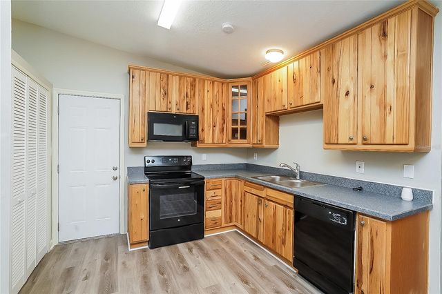 1301 WOOD AVENUE, Clearwater, FL 33755