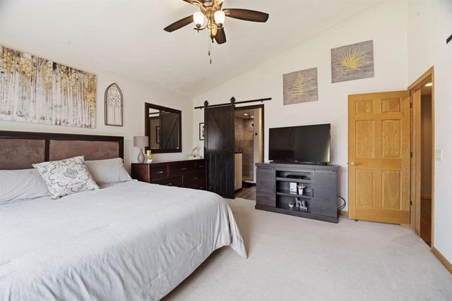 118 SHALIMAR COURT, Combined Locks, WI 54113