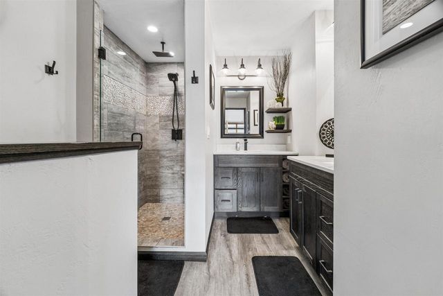 118 SHALIMAR COURT, Combined Locks, WI 54113