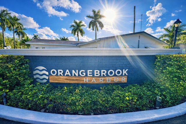 1554 S 33rd Road, Hollywood, FL 33021