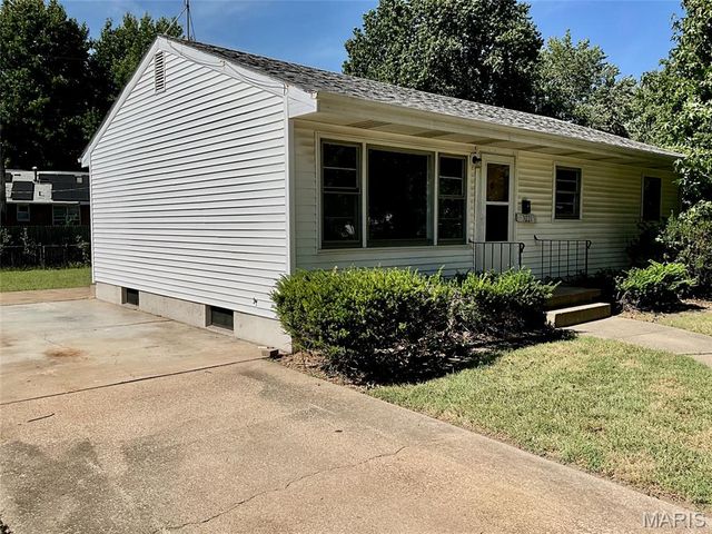 3221 Aubrey Avenue, Granite City, IL 62040