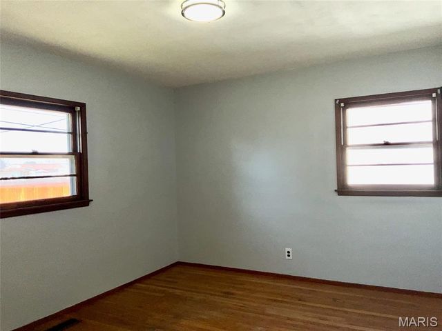 3221 Aubrey Avenue, Granite City, IL 62040