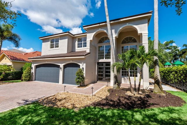 9705 Napoli Woods Lane, Delray Beach, FL 33446
