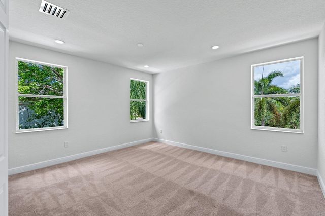 9705 Napoli Woods Lane, Delray Beach, FL 33446