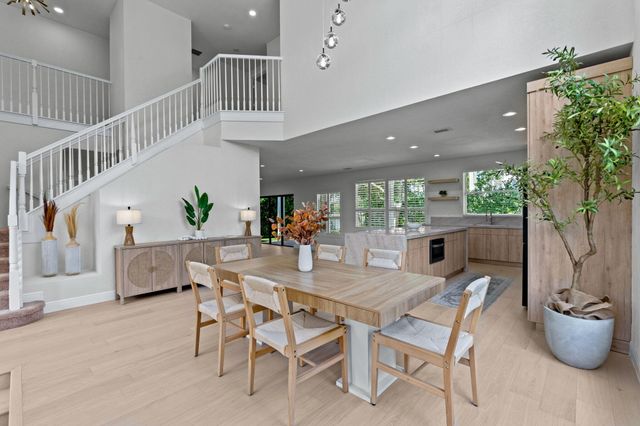 9705 Napoli Woods Lane, Delray Beach, FL 33446