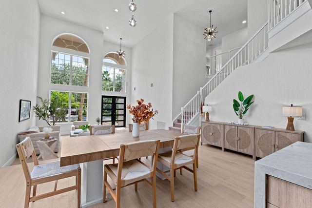 9705 Napoli Woods Lane, Delray Beach, FL 33446