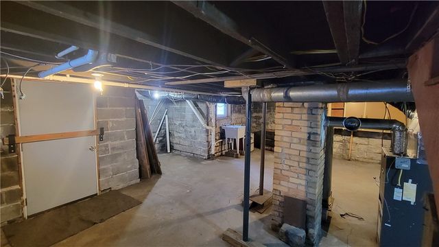 342 E Main St, Somerset Boro, PA 15501