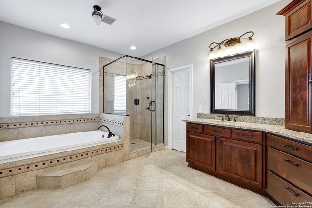 19510 Battle Oak, San Antonio, TX 78258