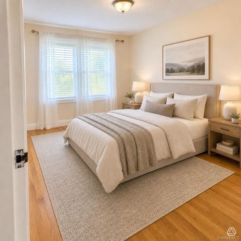 60-10 69 Street, Maspeth, NY 11378