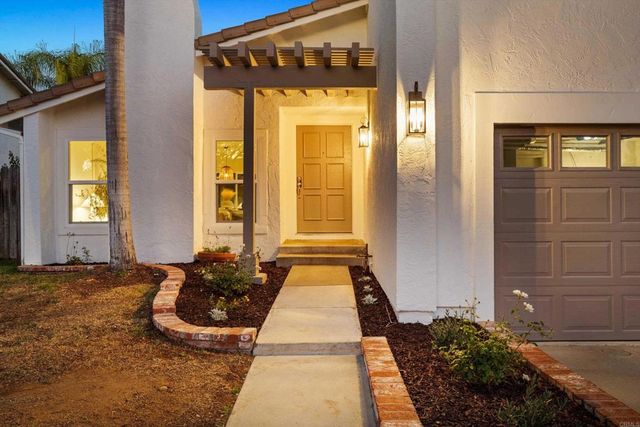 1021 Sparrow Court, San Marcos, CA 92078