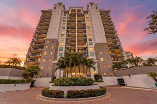 455 Cove Tower DR 1701, Naples, FL 34110