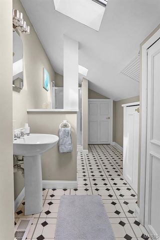 1902 Lasalle Street, St Louis, MO 63104