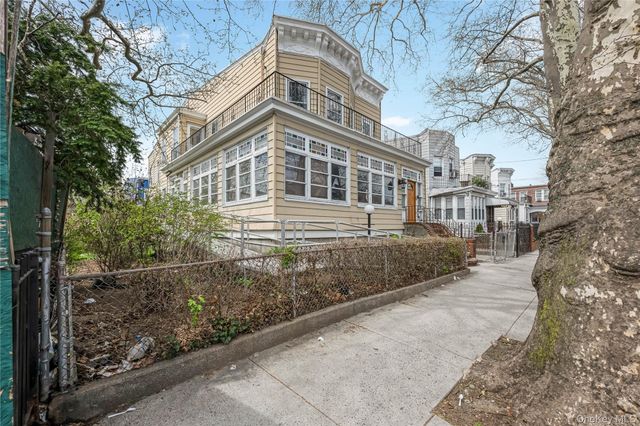 34-22 98th Street, Corona, NY 11368