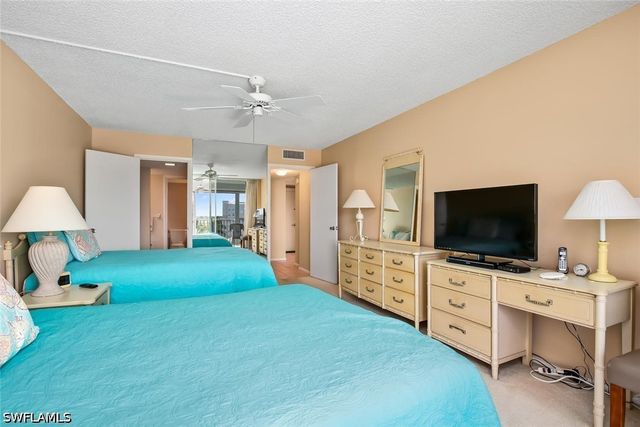 3 BLUEBILL AVE 610, Naples, FL 34108