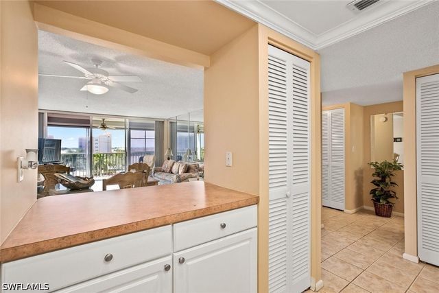 3 BLUEBILL AVE 610, Naples, FL 34108
