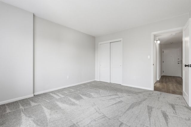 164 Galen St 62, Watertown, MA 02472