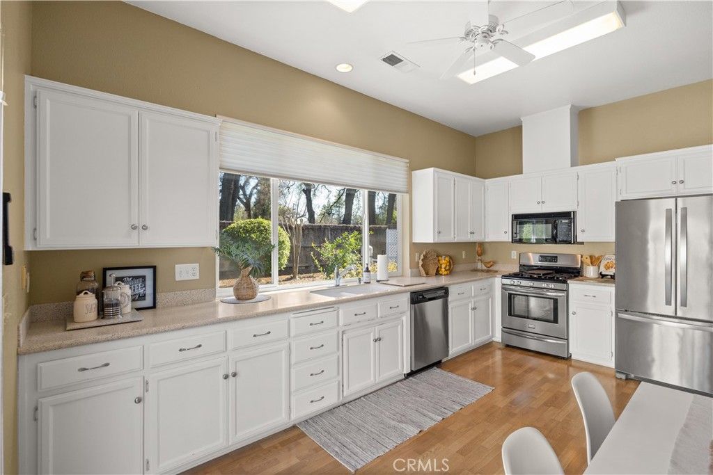 Image 3 of property listing at 505 Mission Santa Fe, Chico, CA 95926