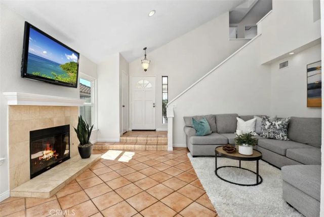 20 Crucillo, Rancho Santa Margarita, CA 92688