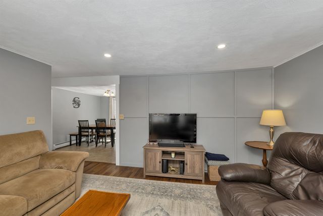 44 Benlor Drive, Conway, NH 03818