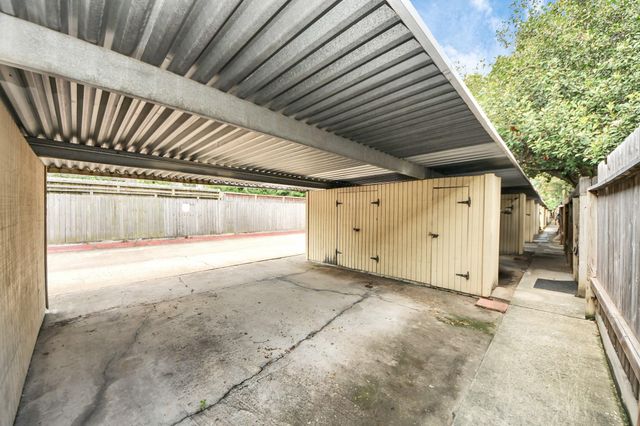 832 Wax Myrtle Lane 832, Houston, TX 77079