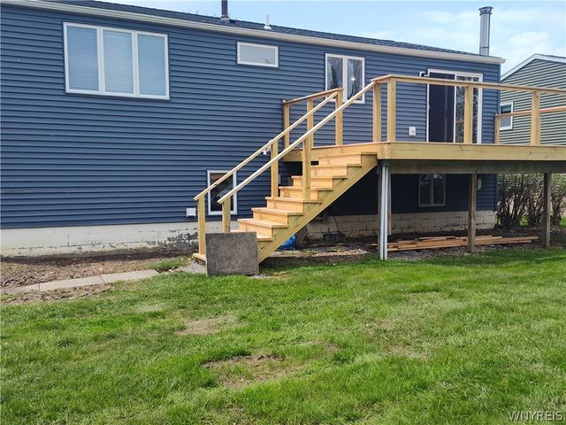 104 Chapel Glen Drive, Hamburg, NY 14075
