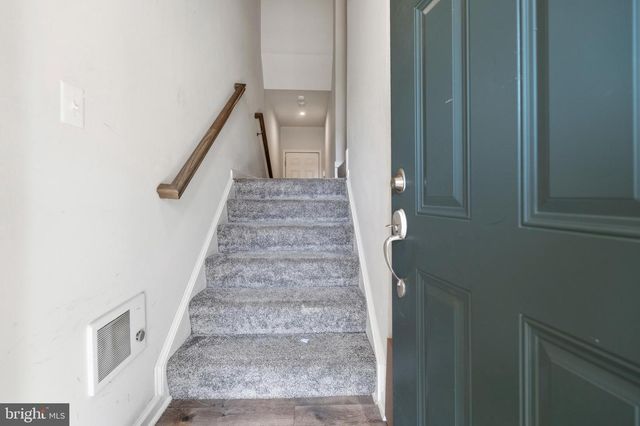 10418 JOHN GLENN ST, Lanham, MD 20706