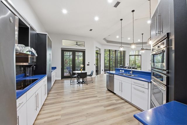 6983 Antinori Lane, Boynton Beach, FL 33437