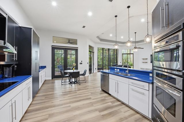 6983 Antinori Lane, Boynton Beach, FL 33437