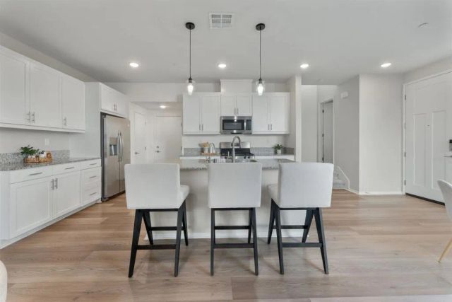 212 Perennial Place, Fallbrook, CA 92028