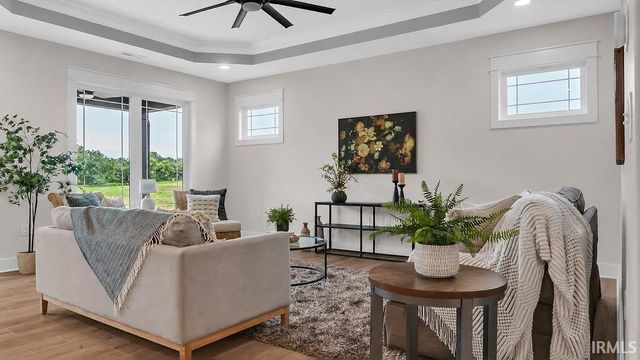 7605 W Julia Drive, Ellettsville, IN 47429