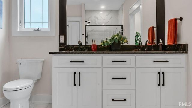 7605 W Julia Drive, Ellettsville, IN 47429
