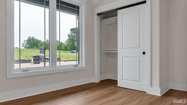 7605 W Julia Drive, Ellettsville, IN 47429