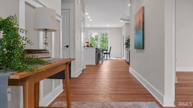 7605 W Julia Drive, Ellettsville, IN 47429