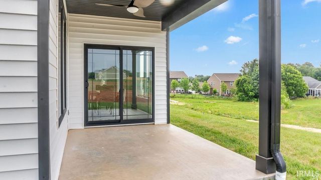 7605 W Julia Drive, Ellettsville, IN 47429