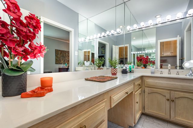 1103 Findlay Drive, Arlington, TX 76012