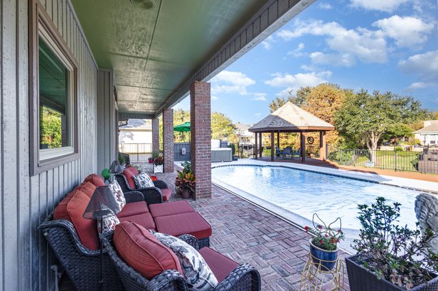 1103 Findlay Drive, Arlington, TX 76012