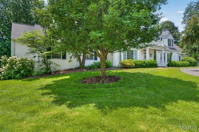 6 Exmoor Drive, Ladue, MO 63124