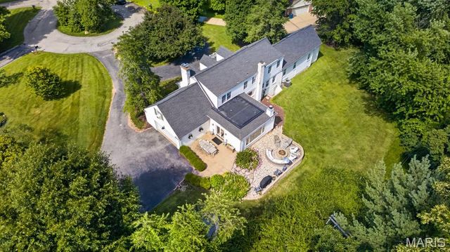 6 Exmoor Drive, Ladue, MO 63124