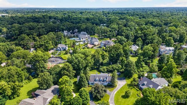 6 Exmoor Drive, Ladue, MO 63124