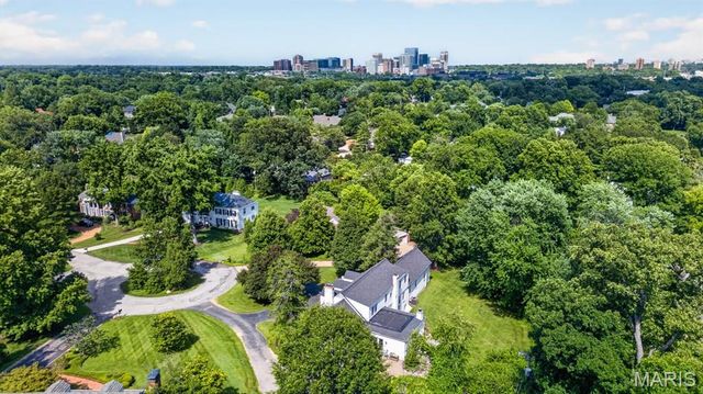 6 Exmoor Drive, Ladue, MO 63124
