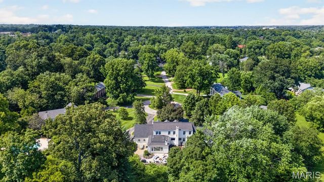 6 Exmoor Drive, Ladue, MO 63124