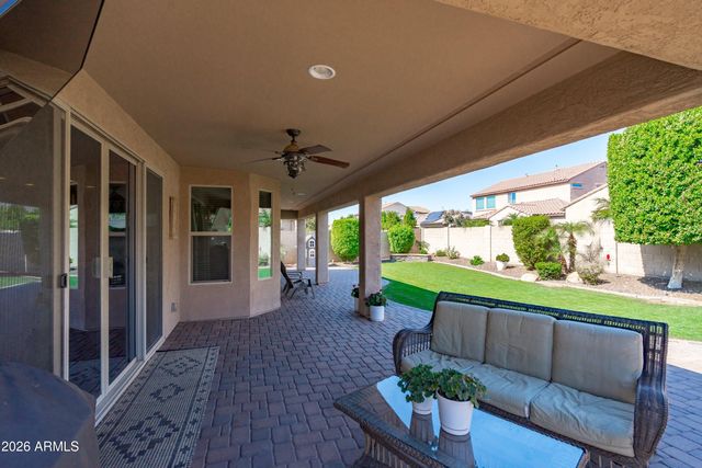10772 W Whitehorn Way, Peoria, AZ 85383