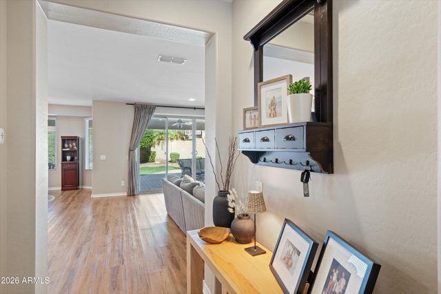 10772 W Whitehorn Way, Peoria, AZ 85383