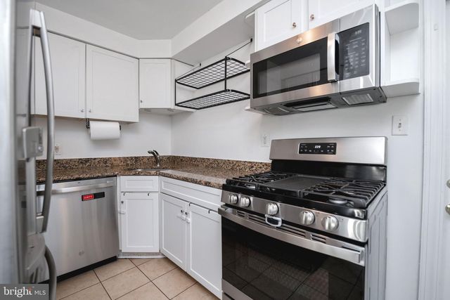 6630 CORNELL DR, Alexandria, VA 22307
