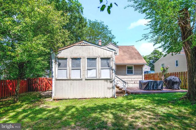 6630 CORNELL DR, Alexandria, VA 22307