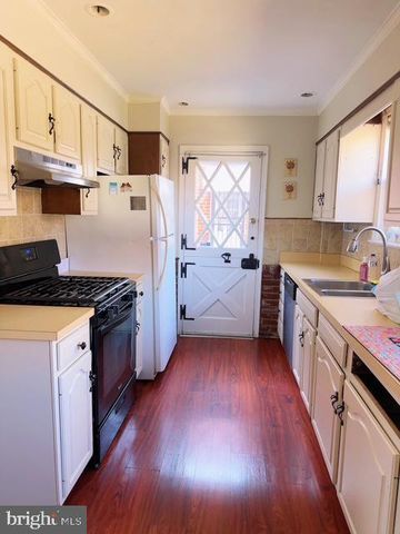 7404 BROUS AVE, Philadelphia, PA 19152